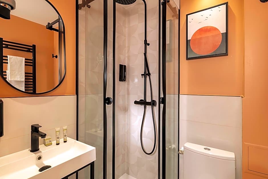 Hotel Espace Champerret