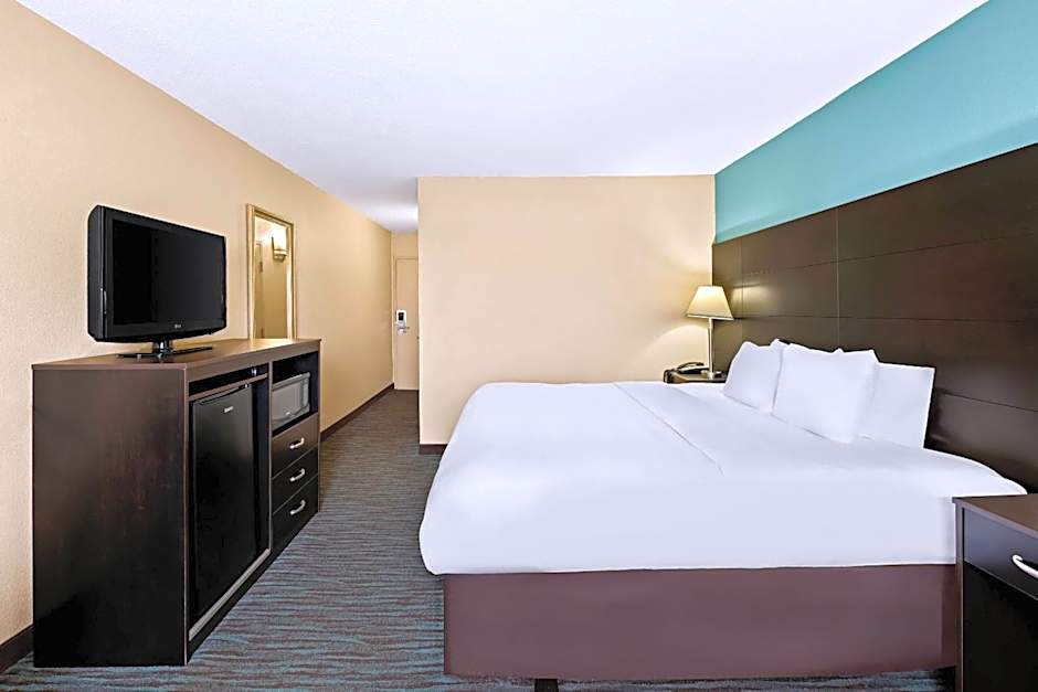 Quality Inn Dayton Airport