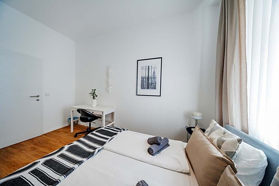 Nice Central City Room