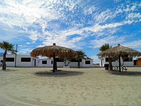 #35 Bungalow Seaside Hotel & Victors RV Park
