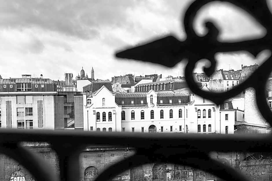 Hotel at Gare du Nord