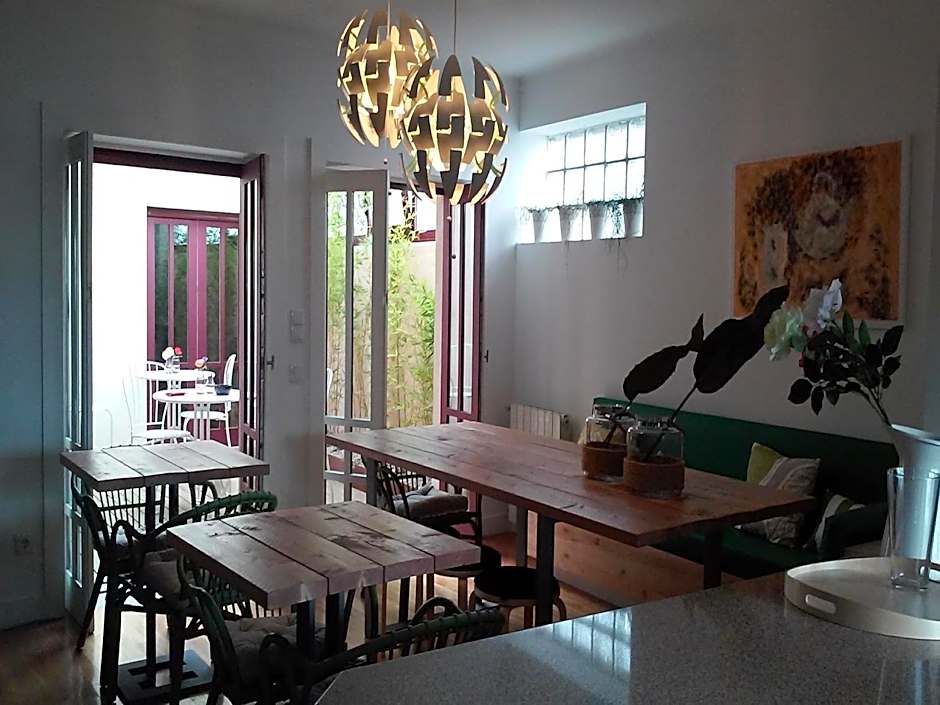 GuimaraesLiving - Hostel & Adventure