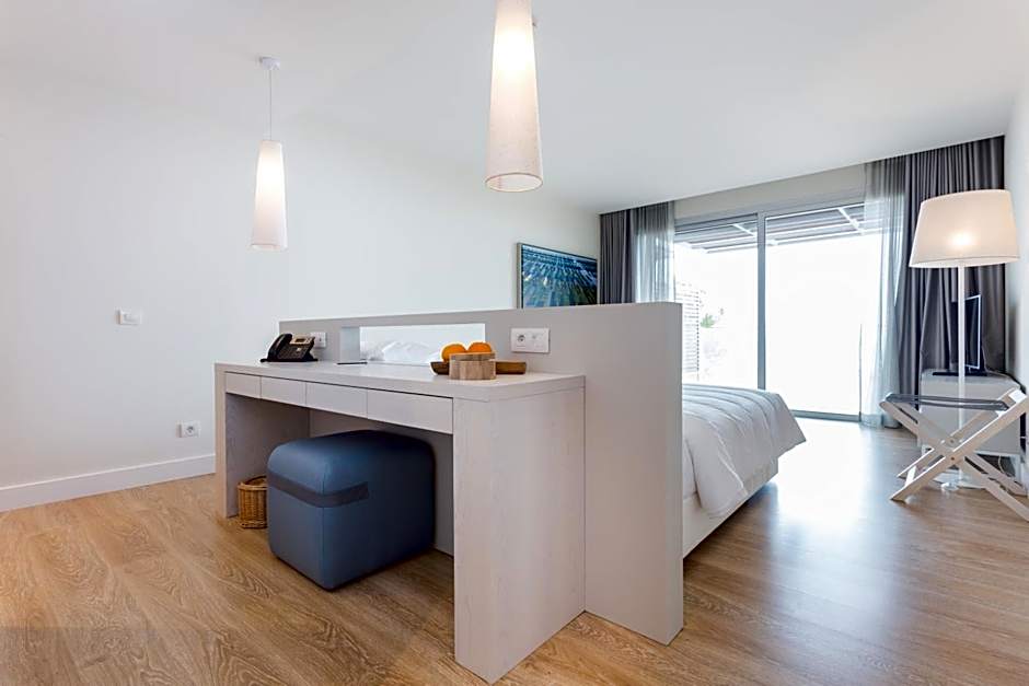 Palmares Beach House Hotel - Adults Friendly