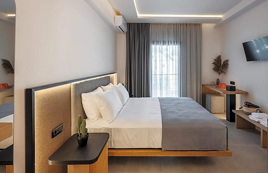 Chora Suites, Premium Key Collection