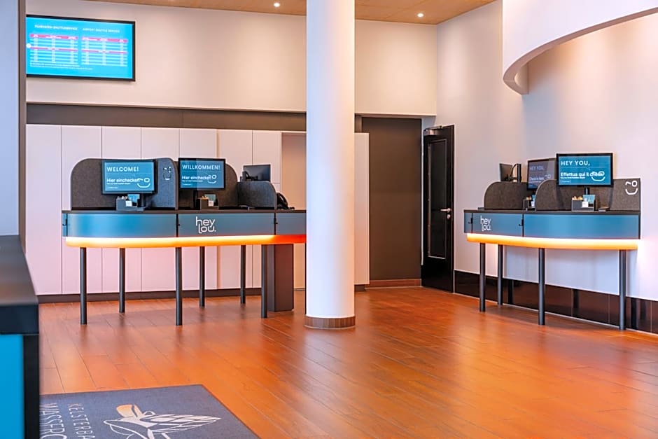 Hey Lou Hotel Frankfurt Airport