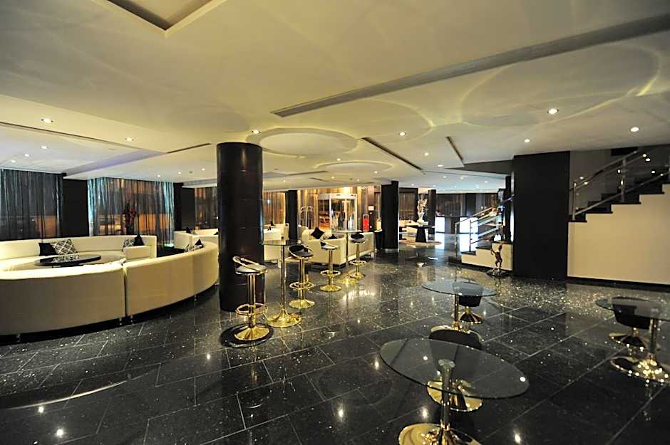 Rive Hotel