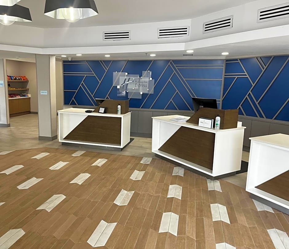 Holiday Inn Express Atlanta Airport - North by IHG