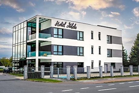 Hotel Adela