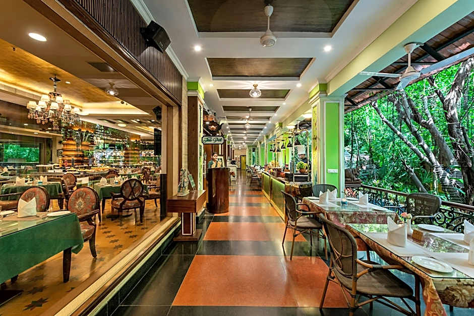 Mayfair Lagoon Hotel