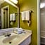 Super 8 by Wyndham Monticello