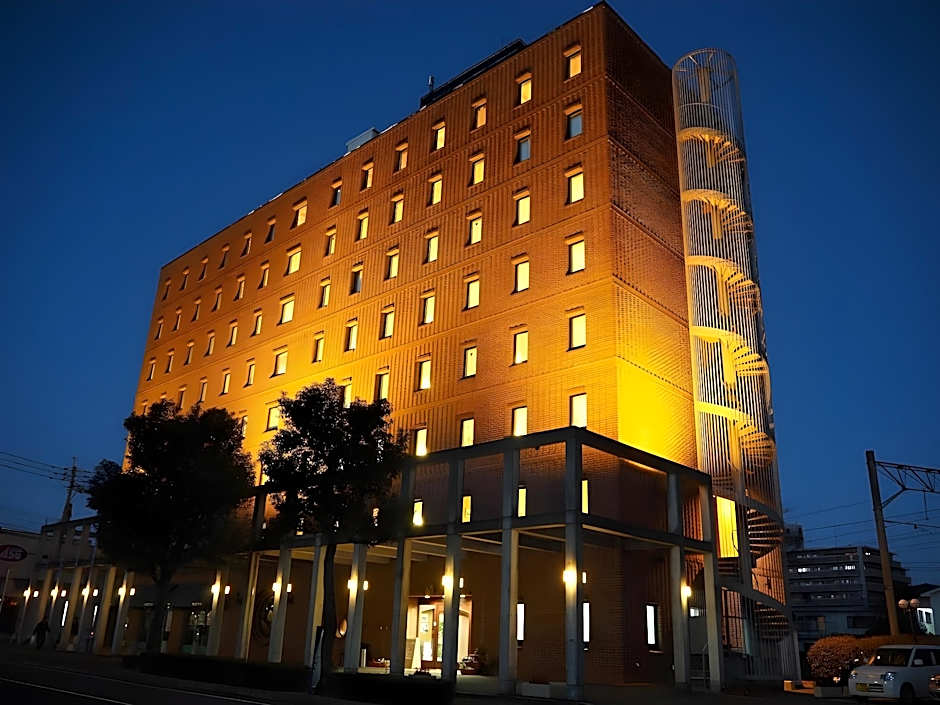 Shin Iizuka Station Hotel