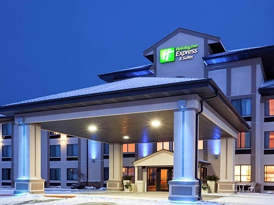 Holiday Inn Express & Suites Winner By IHG