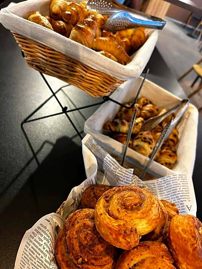 Hotel Campus 90 - Free Parking