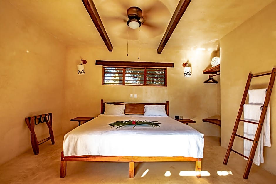 Hotel Buenavista Bacalar Jungle Experience