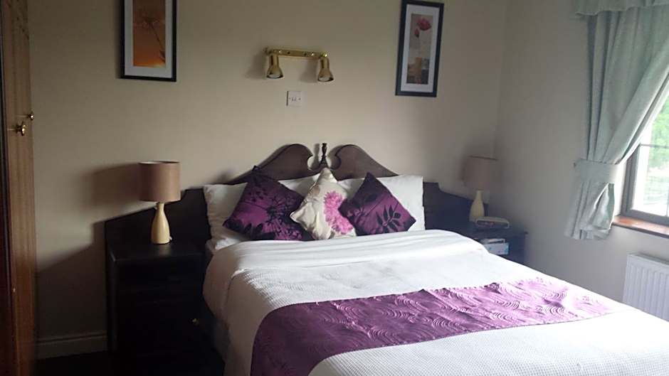 Photo 1 of 13 of Double Room