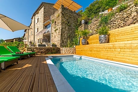 La Calade Chambres d'Hôtes & Espace Bien-Etre