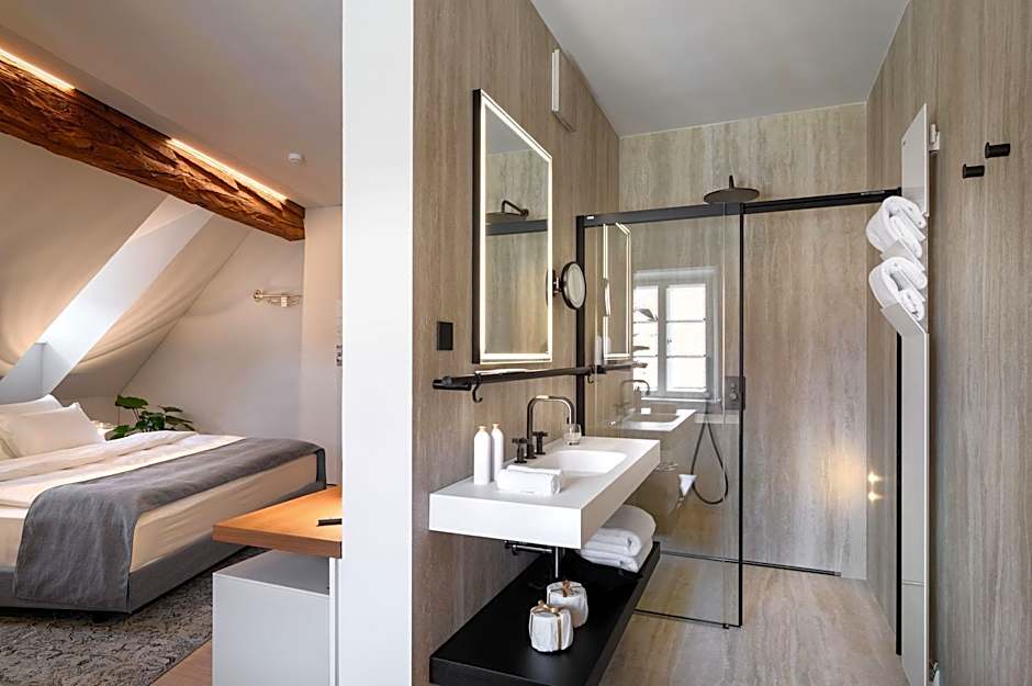 Zlata Ladjica Boutique Hotel