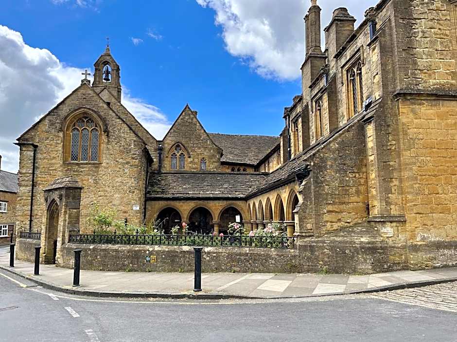 Priors Oak - A Cosy Studio with Countryside Views in Dorset