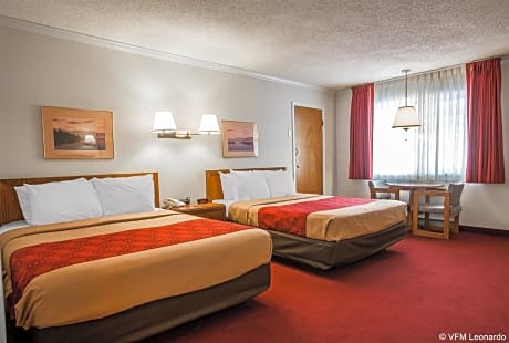 2 Double Beds  Deluxe Mobility Accessible Room  Non-Smoking