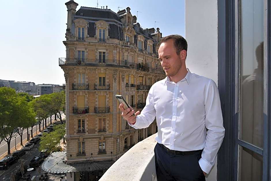 Grand Hotel des Brotteaux Lyon Ctre - Handwritten Collection