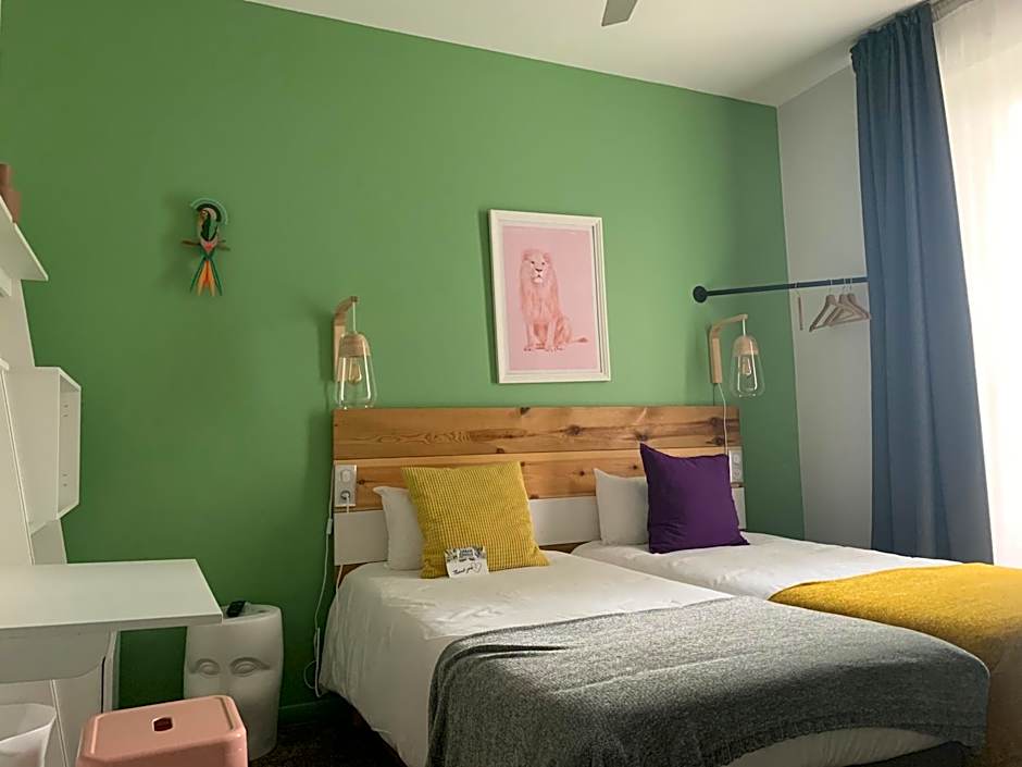 Urban Jungle Hotel Orleans --- ex Grand Hotel