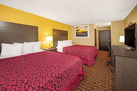 Queen Room with Two Queen Beds - Non-Smoking