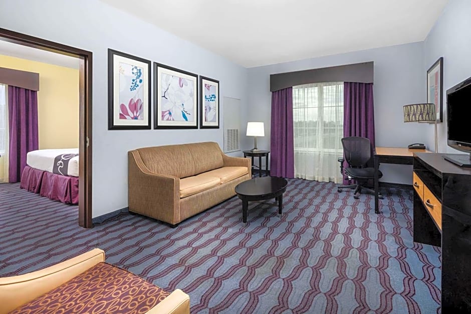 La Quinta Inn & Suites by Wyndham Hinesville - Fort Stewart