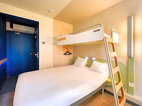 Triple Room with One Double Bed and One Bunk Bed