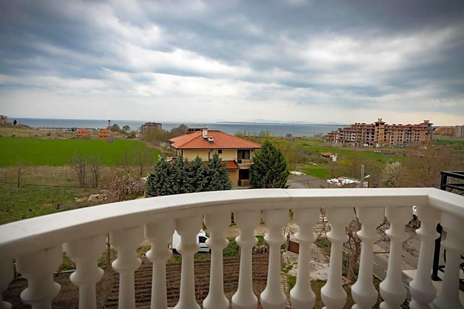 семеен хотел Прованс Ахелой