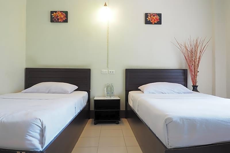 Photo 1 of 44 of Phutawan Kan Resort