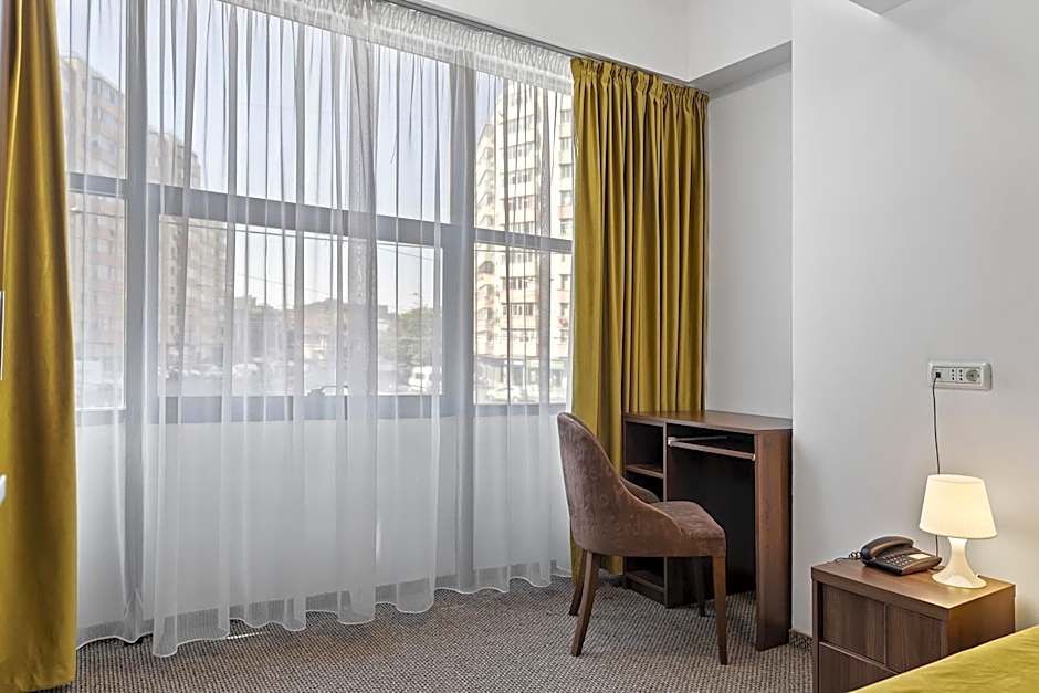 Lina Hotel