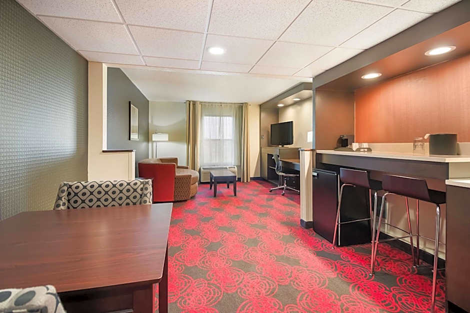 Best Western Suites Near Opryland