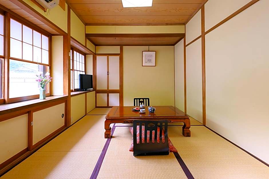 和みの湯宿なかやま