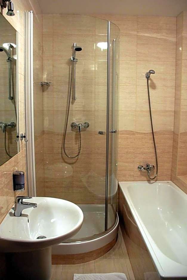 Hotel Auto Jas
