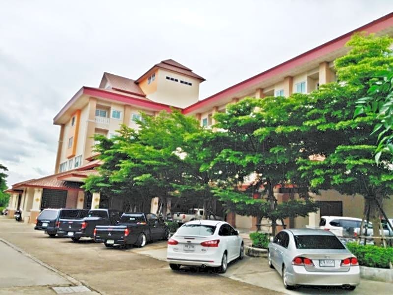 Butnamtong Hotel
