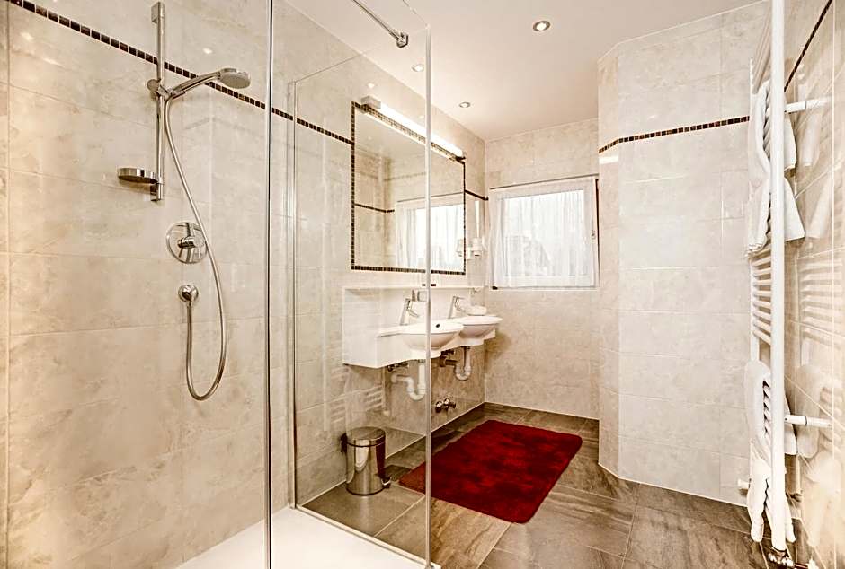 Hotel Alpenhof Kristall