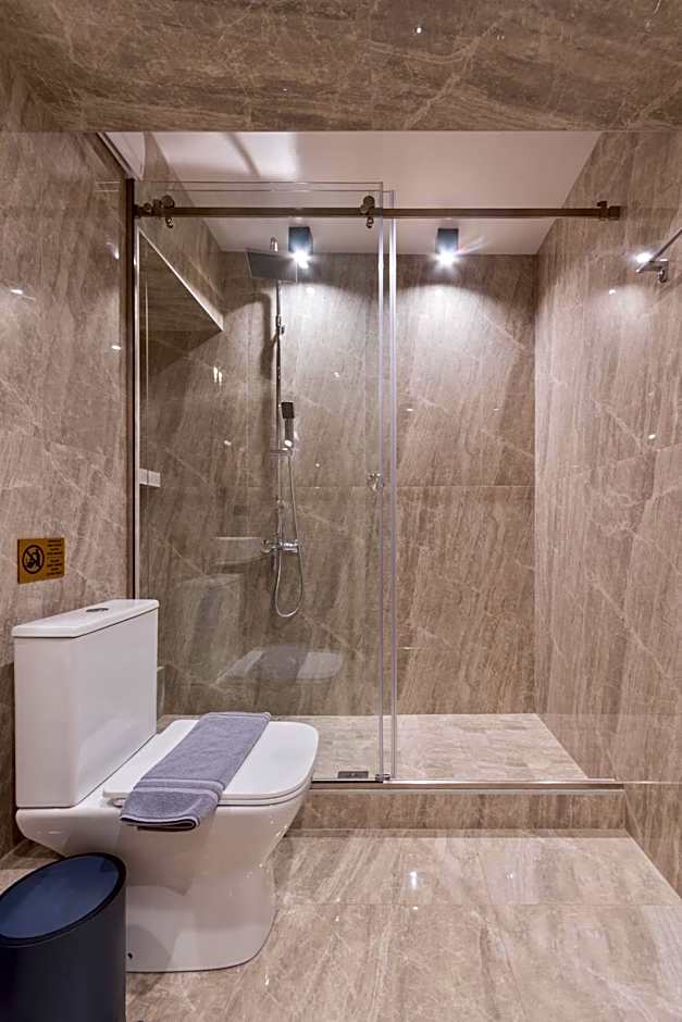 Costa De Luxe Suites