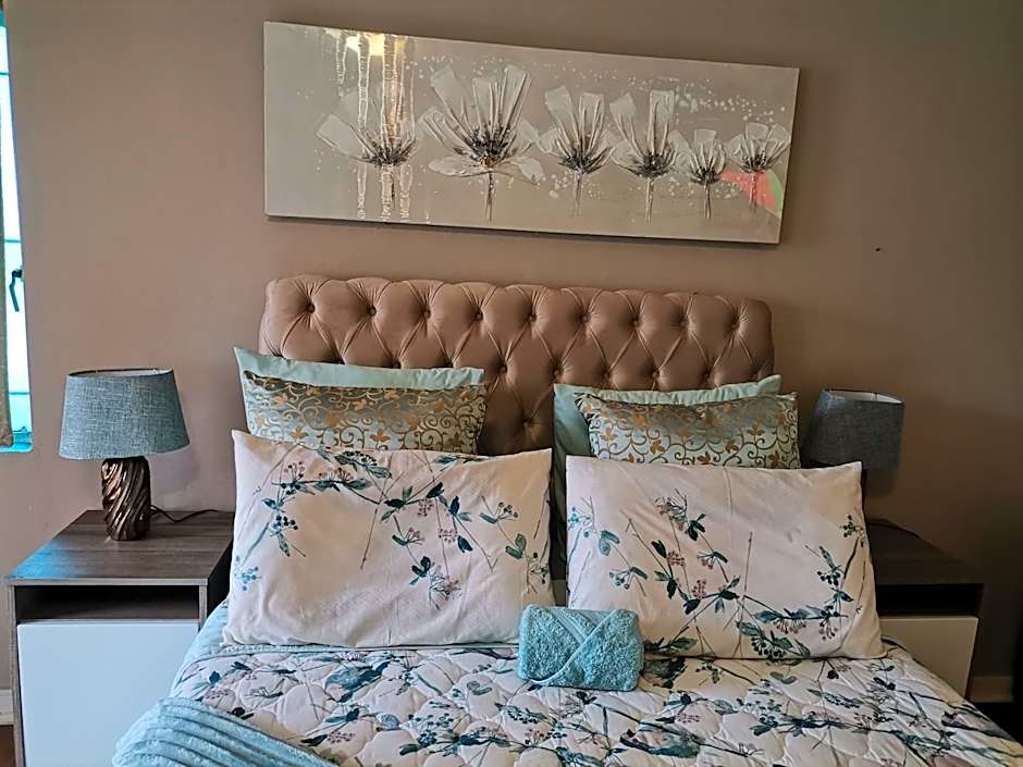 DR M BEAUTY LOUNGE AND GUEST HOUSE