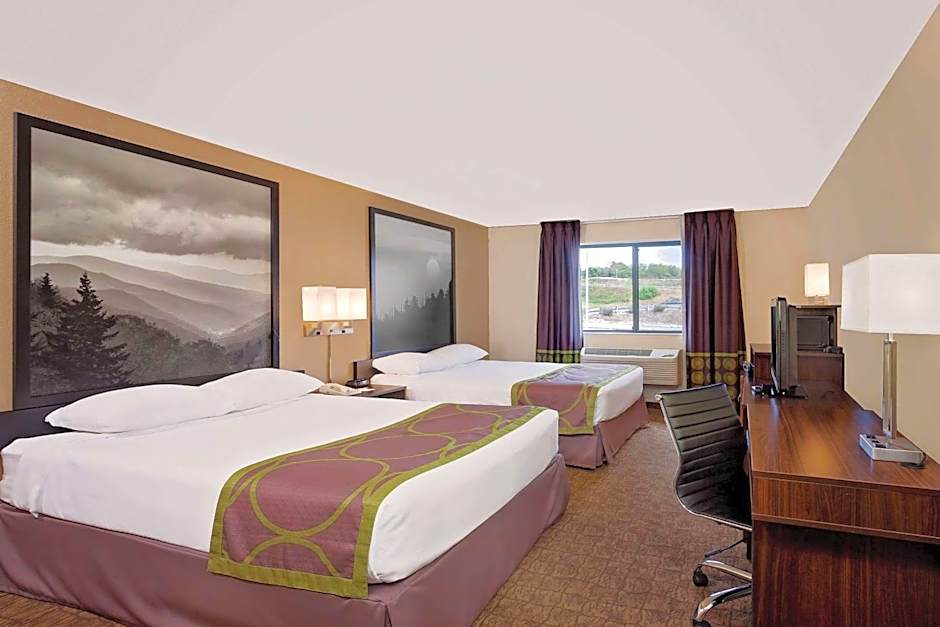Super 8 by Wyndham Lebanon