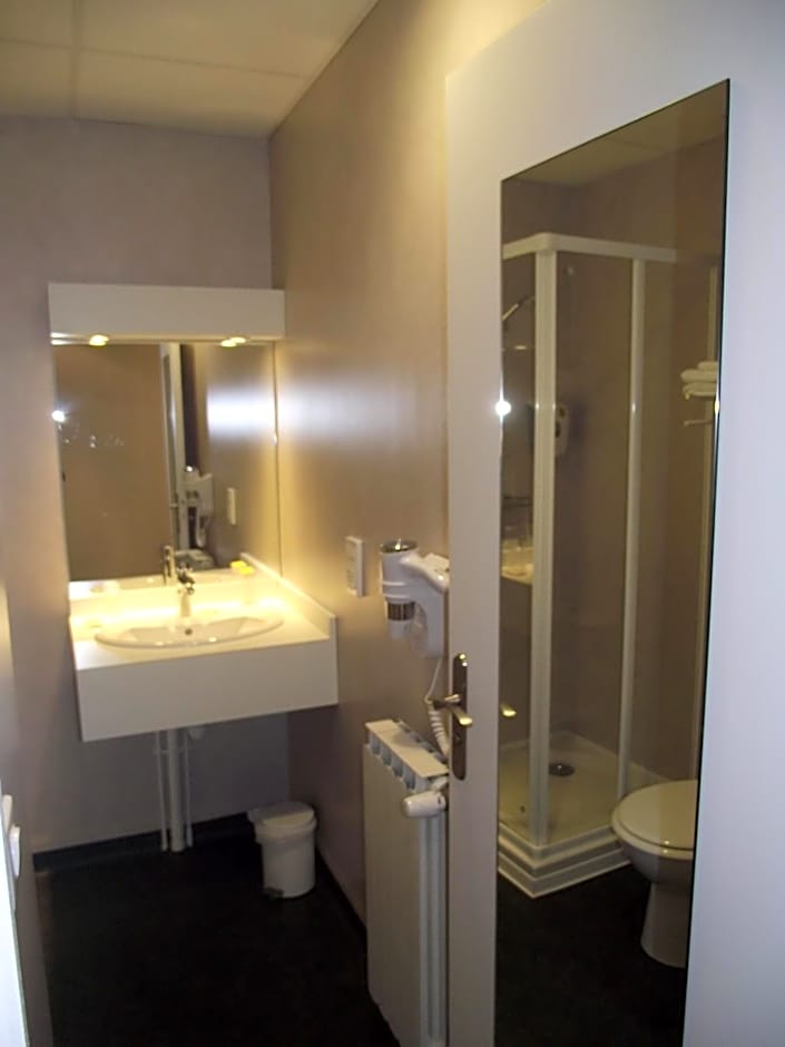 Logis Hotel des Bourbons