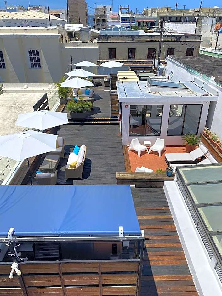 352 Guest House