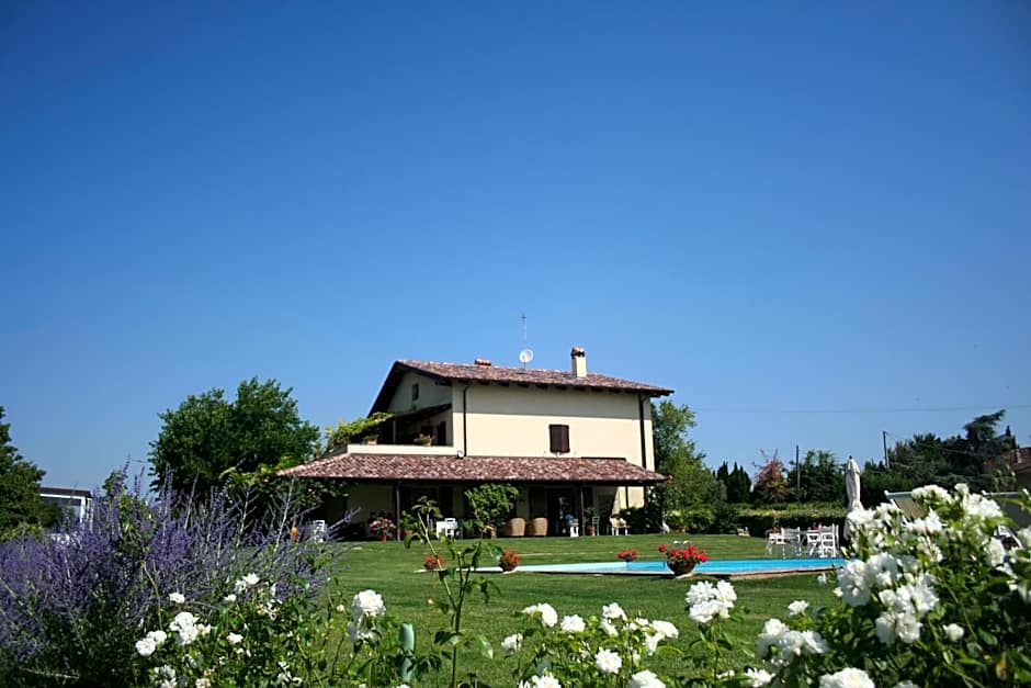 Casa Tentoni - Guest House