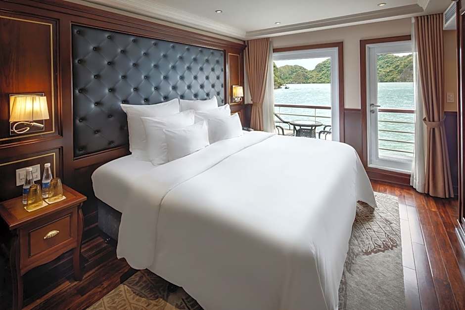 Paradise Elegance Cruise Halong