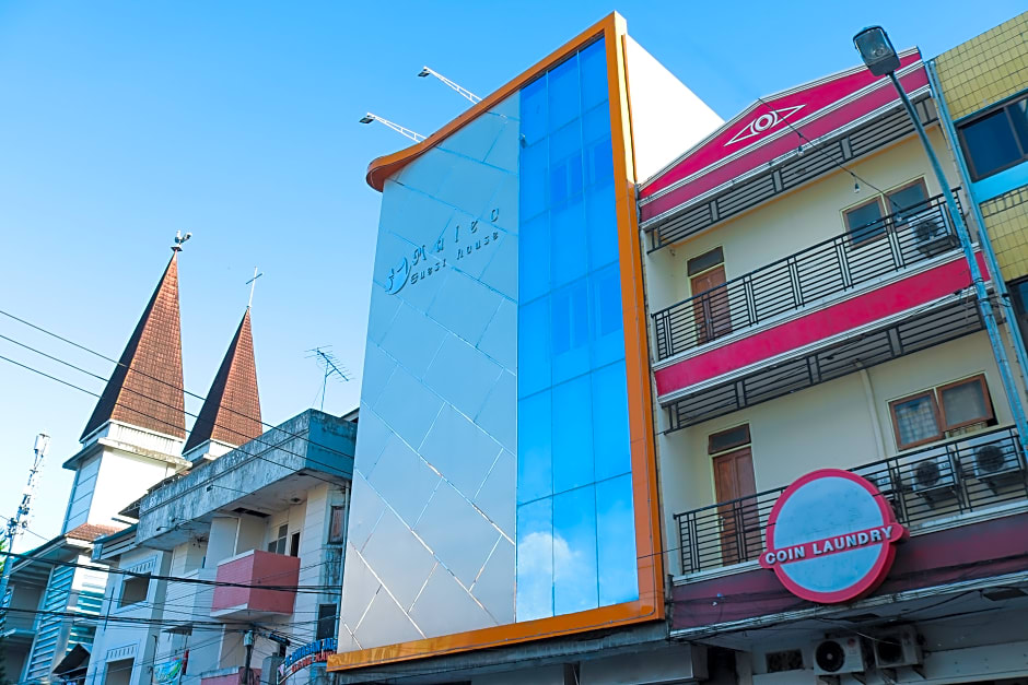 984 Maleo Guest House