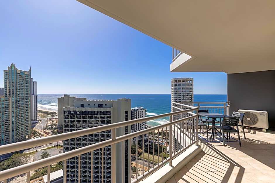Mantra Crown Towers Surfers Paradise