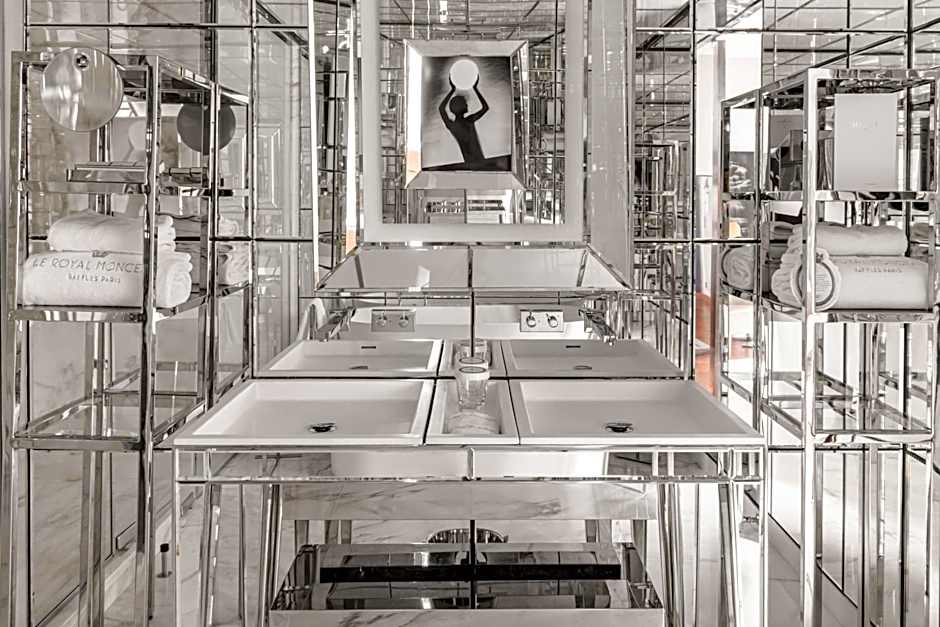 Le Royal Monceau Hotel Raffles Paris