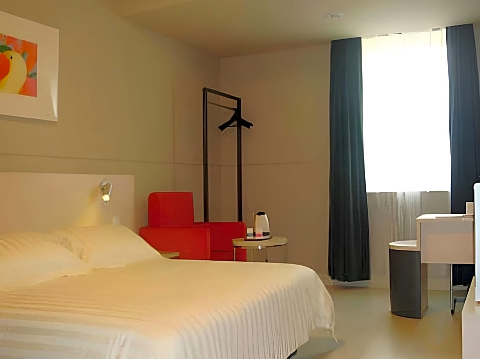 Jinjiang Inn Hefei Lujiang Road SanXiaokou Metro Station