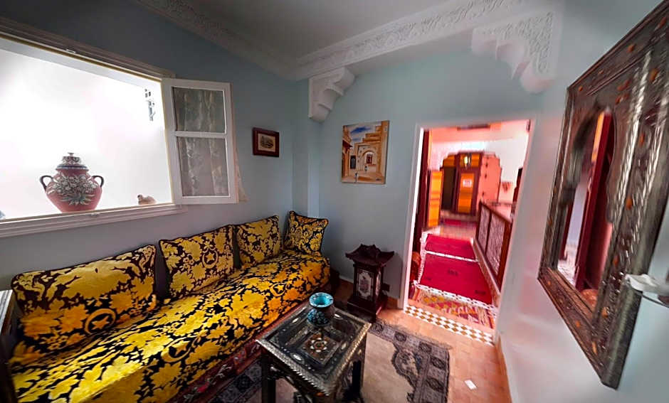 Riad Atika Mek