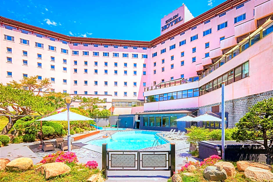 Kolon Hotel