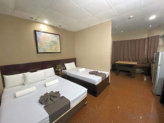 OYO 584 Grace Residence Hall